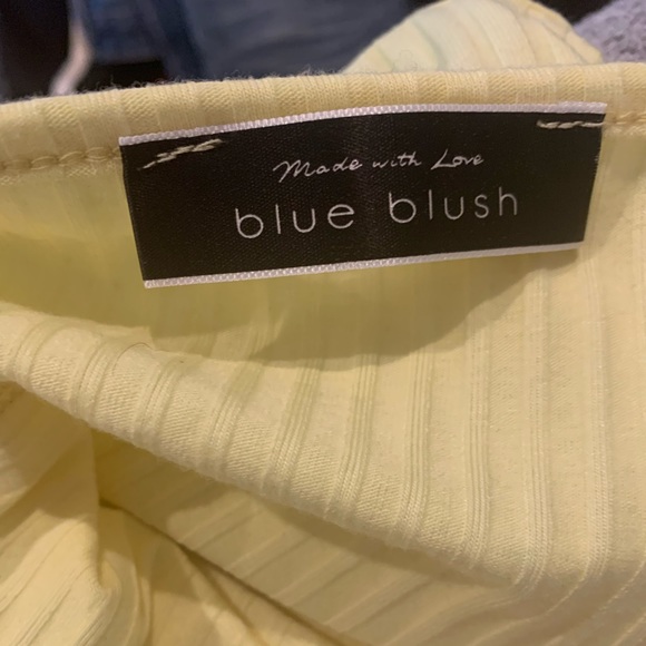 Yellow Twisted Front Crop Top - SIZE SMALL - Picture 3 of 4